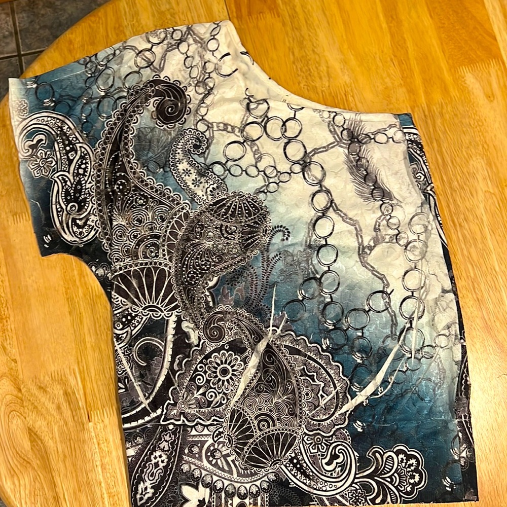 Open Shoulder Top - Picture 1 of 1